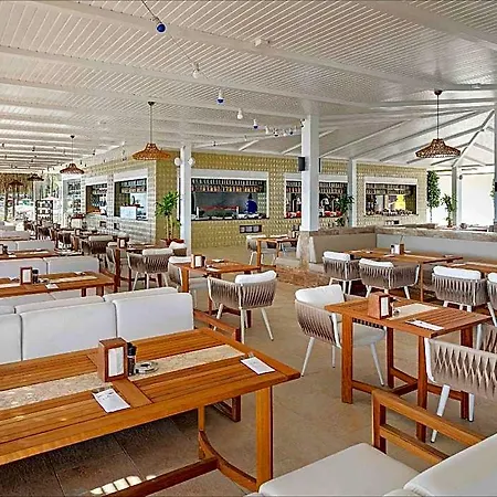 Rixos Sungate