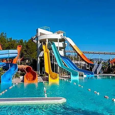 Rixos Sungate Hotel